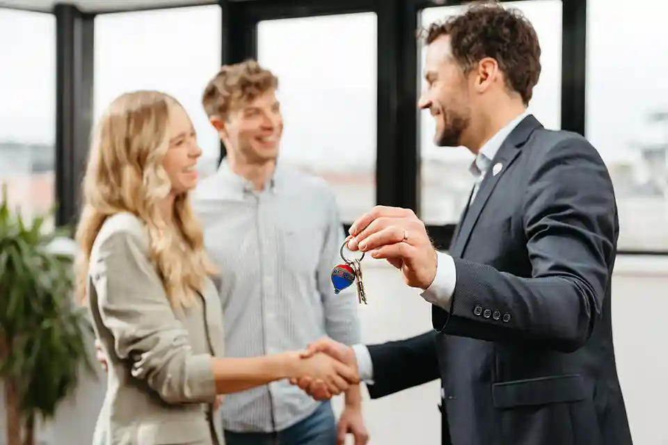Remax agent